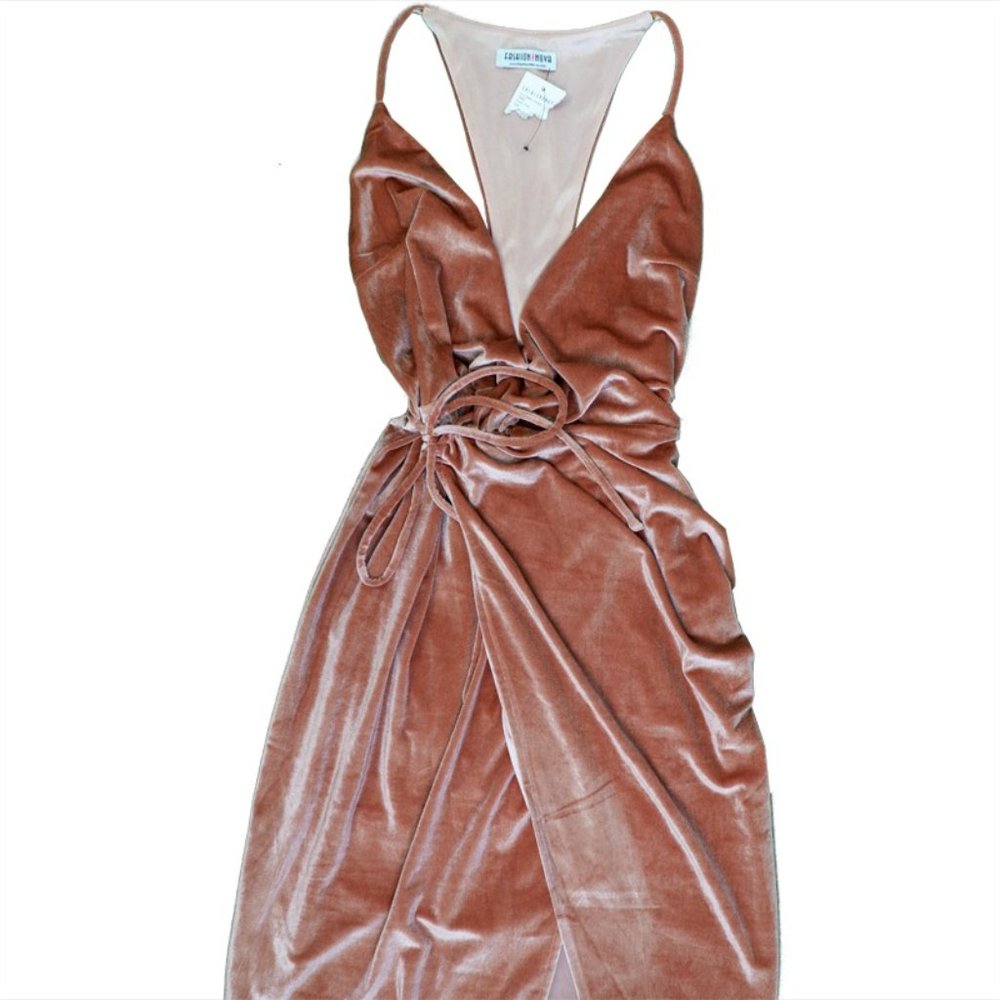 Fashion Nova - Velvet Wrap Dress - Dusty Pink - M
